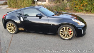 Nissan 370 Z krásný, facelift, málo km 2014