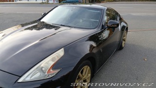 Nissan 370 Z krásný, facelift, málo km 2014