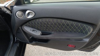 Nissan 370 Z krásný, facelift, málo km 2014