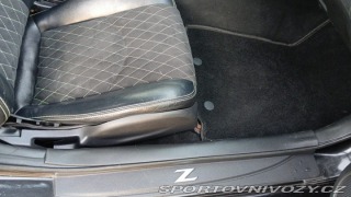 Nissan 370 Z krásný, facelift, málo km 2014