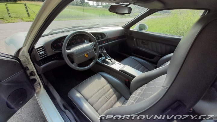 Porsche 968 TipTronic, v ČR, servis 1992