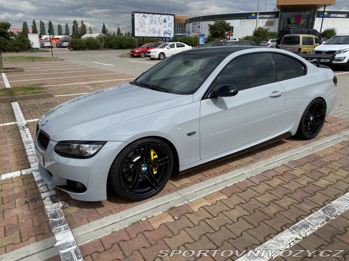 BMW 3 E92 335i 2007