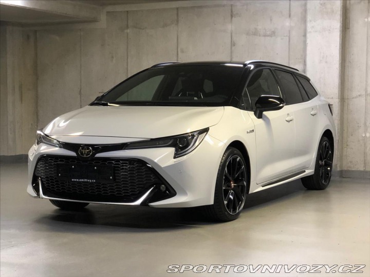 Toyota Corolla 2,0 HYBRID GR SPORT DYNAM 2024