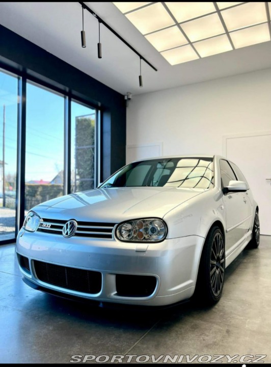 Volkswagen Golf R32 iv Turbo 2002