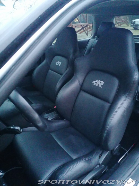 Volkswagen Golf R32 iv Turbo 2002