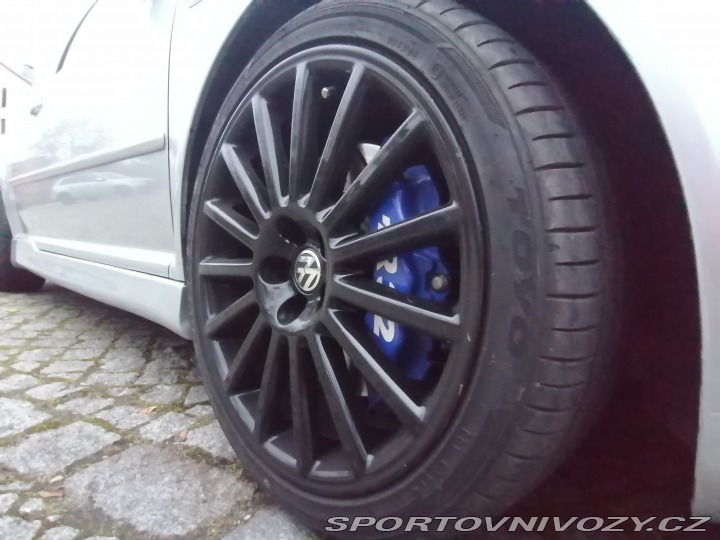 Volkswagen Golf R32 iv Turbo 2002