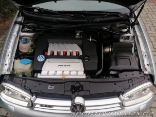 Volkswagen Golf R32 iv Turbo 2002