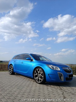 Opel Insignia OPC 