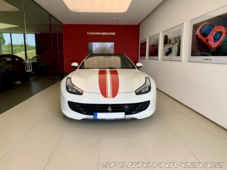 Ferrari GTC4Lusso 1. majitel CZ 2019