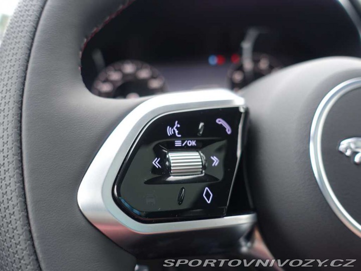 Jaguar F-Pace 5,0 SVR P550 4x4 automat 2023