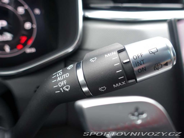 Jaguar F-Pace 5,0 SVR P550 4x4 automat 2023