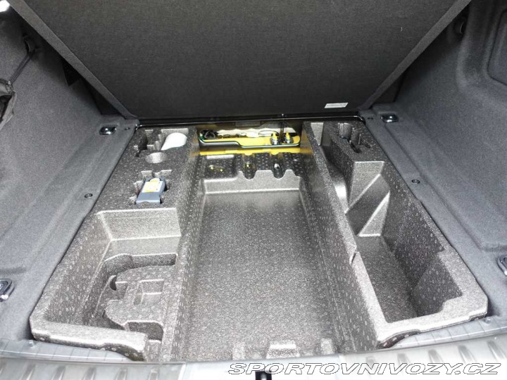 Jaguar F-Pace 5,0 SVR P550 4x4 automat 2023