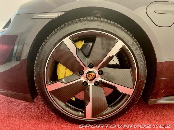 Porsche Taycan Turbo S, keramik, carbon, 2020