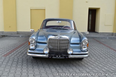 Mercedes-Benz Ostatní modely 220 SEb Coupe