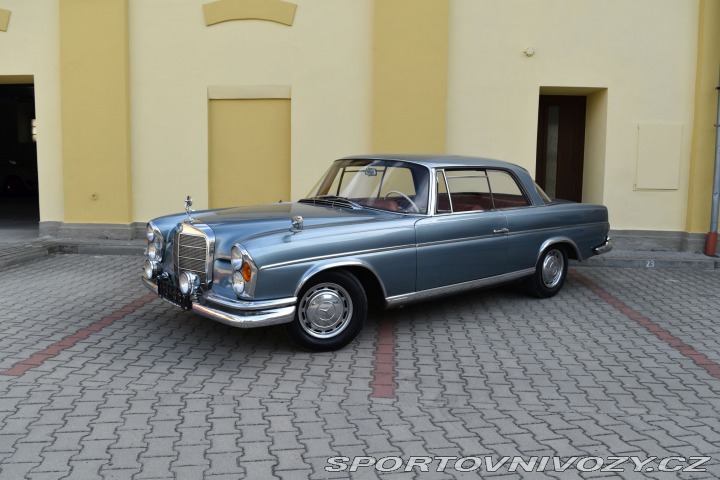 Mercedes-Benz Ostatní modely 220 SEb Coupe 1963