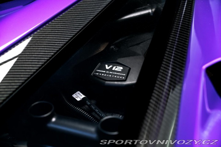 Lamborghini Aventador SVJ Roadster Ad Personam/ 2021