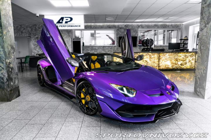 Lamborghini Aventador SVJ Roadster Ad Personam/ 2021