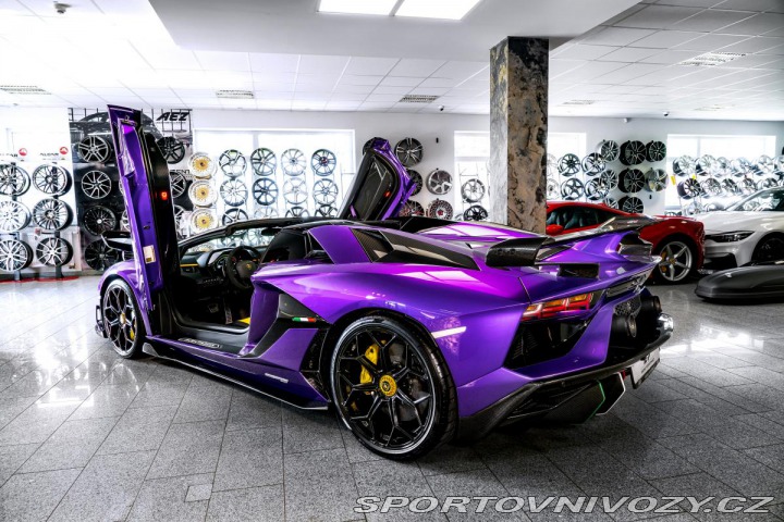 Lamborghini Aventador SVJ Roadster Ad Personam/ 2021