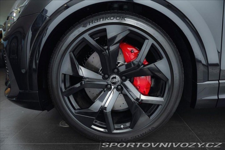 Audi RS Q8 quattro/Sedadla RS/B& 1800