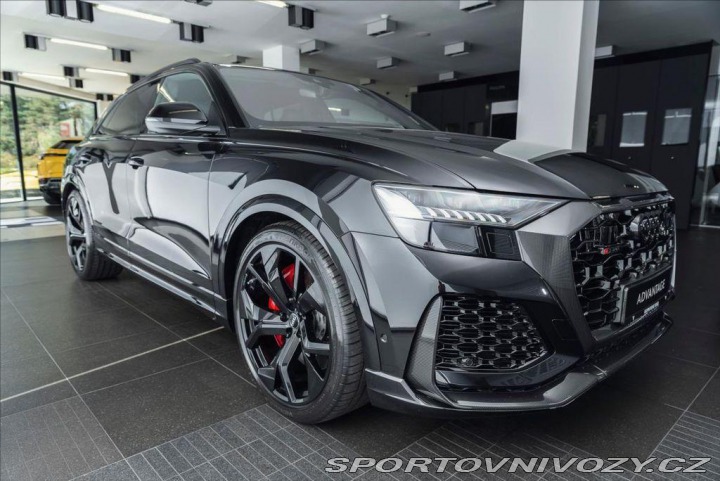 Audi RS Q8 quattro/Sedadla RS/B& 1800