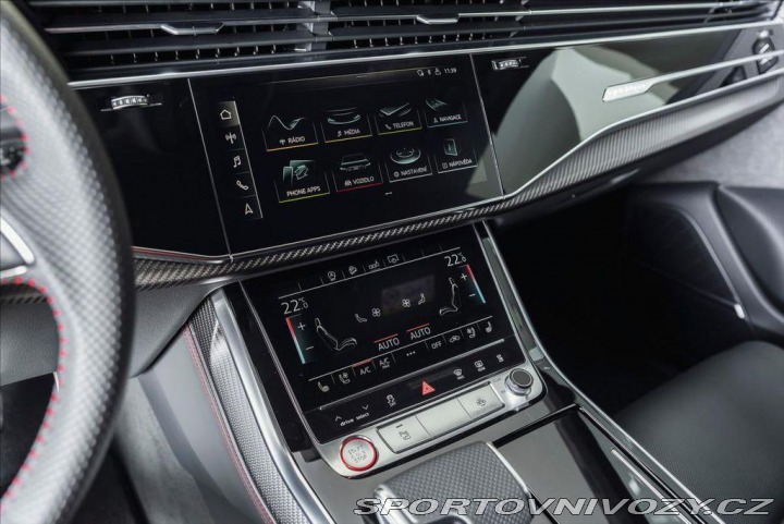 Audi RS Q8 quattro/Sedadla RS/B& 1800