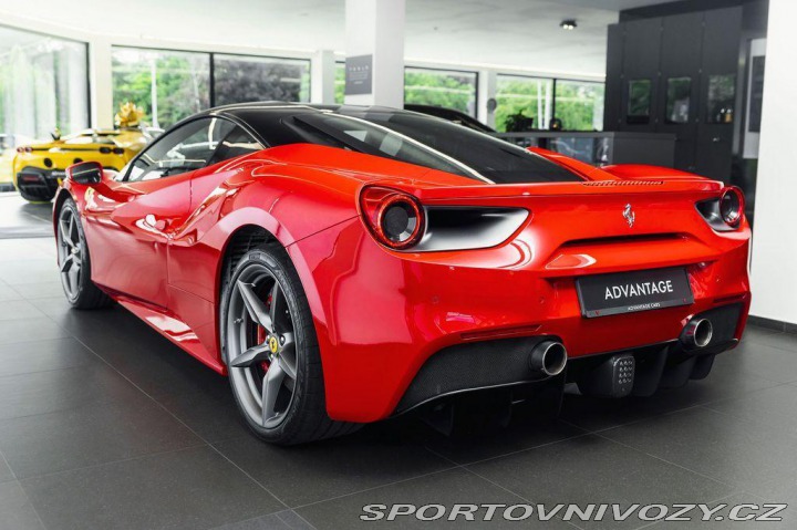 Ferrari 488 GTB Coupé DCT F1/Lift/Kam 2016