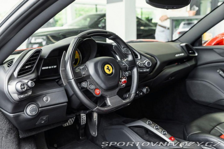 Ferrari 488 GTB Coupé DCT F1/Lift/Kam 2016