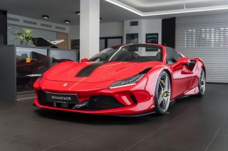 Ferrari F8 Spider /360°/JBL/Lift/Car