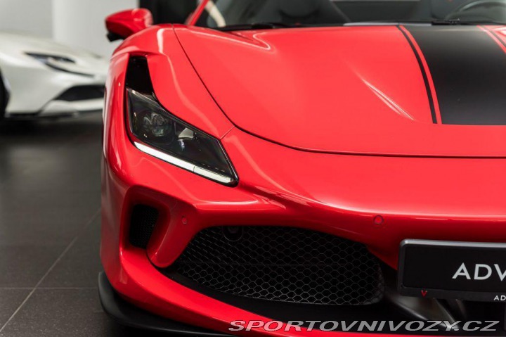 Ferrari F8 Spider /360°/JBL/Lift/Car 2021
