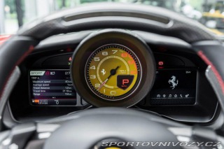 Ferrari F8 Spider /360°/JBL/Lift/Car 2021