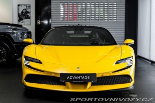 Ferrari SF90 Stradale Komfortsitze/Lif 2023