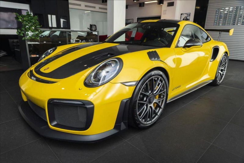 Porsche 911 GT2 RS / WEISSACH / LIFTI