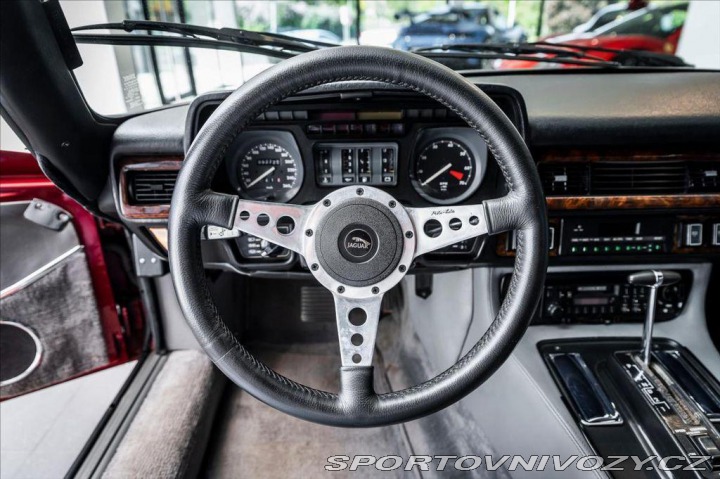 Jaguar XJS 5,3 V12 HE / TWR body kit 1987