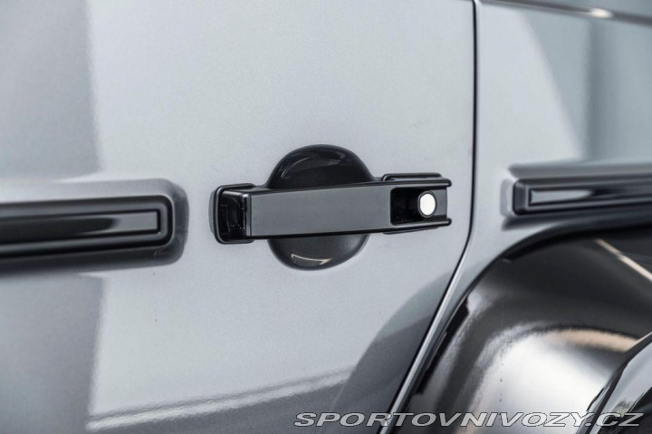 Mercedes-Benz Ostatní modely Třídy G Brabus 800 Widestar custo 1800