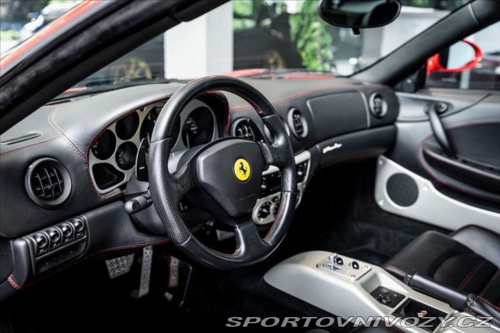 Ferrari 360 Modena F1/Stradale optik/ 2001