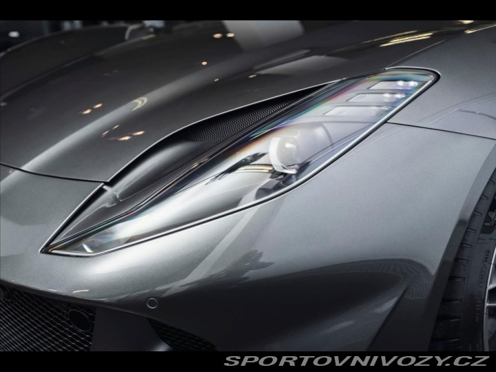 Ferrari 812 GTS 1800