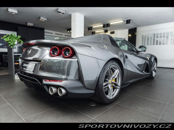 Ferrari 812 GTS 1800