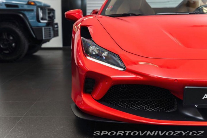 Ferrari F8 Tributo Coupé DCT 2020