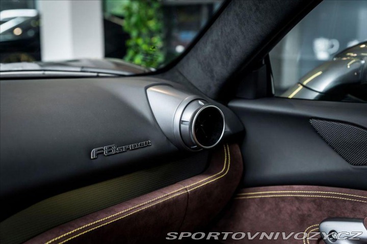 Ferrari F8 Spider/360°/AFS/Lifting/D 1800