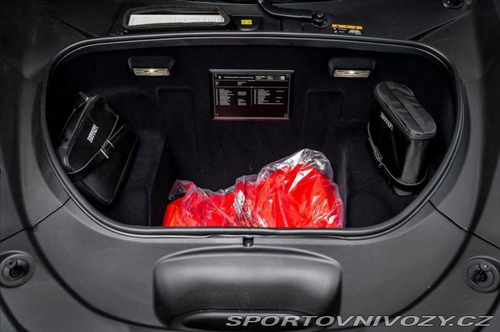 Ferrari F8 Spider/360°/AFS/Lifting/D 1800