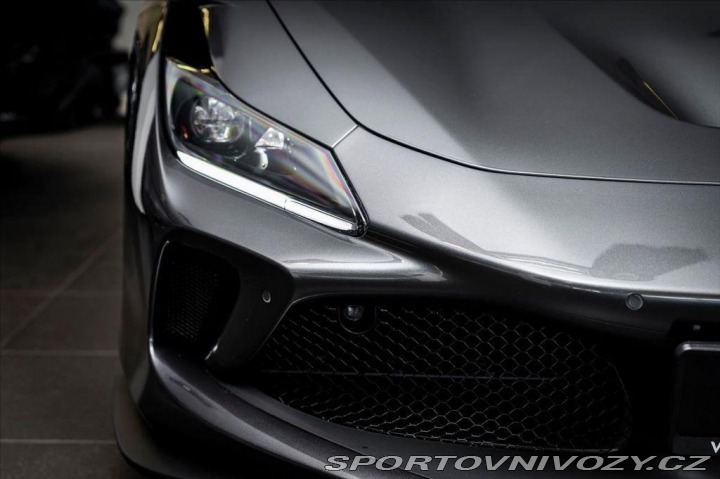 Ferrari F8 Spider/360°/AFS/Lifting/D 1800