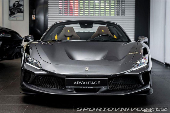 Ferrari F8 Spider/360°/AFS/Lifting/D 1800