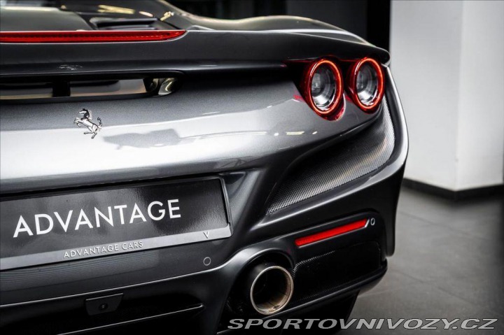 Ferrari F8 Spider/360°/AFS/Lifting/D 1800