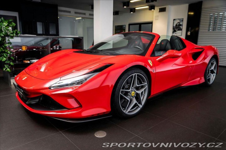 Ferrari F8 Spider/Lift/Kamera/PDC/El 1800