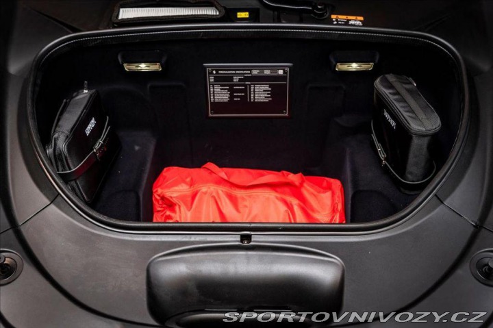 Ferrari F8 Spider/Lift/Kamera/PDC/El 1800