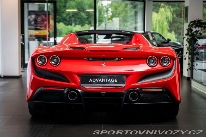 Ferrari F8 Spider/Lift/Kamera/PDC/El 1800