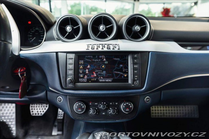 Ferrari FF V12 4x4/Pano/Navi/2xKamer 2013