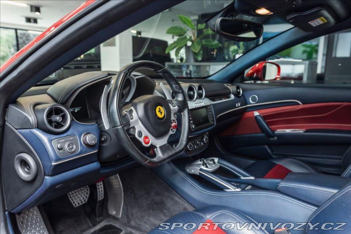 Ferrari FF V12 4x4/Pano/Navi/2xKamer 2013