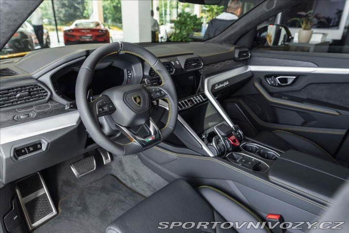 Lamborghini Urus ADAS/B&O/Pano/TV/HUD/ 2020