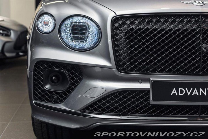 Bentley Bentayga V8 4WD/Naim/Night Vision/ 2021